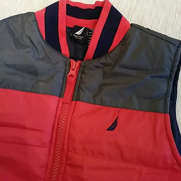 2 piece Nautica outfit. - Picture 5 of 8